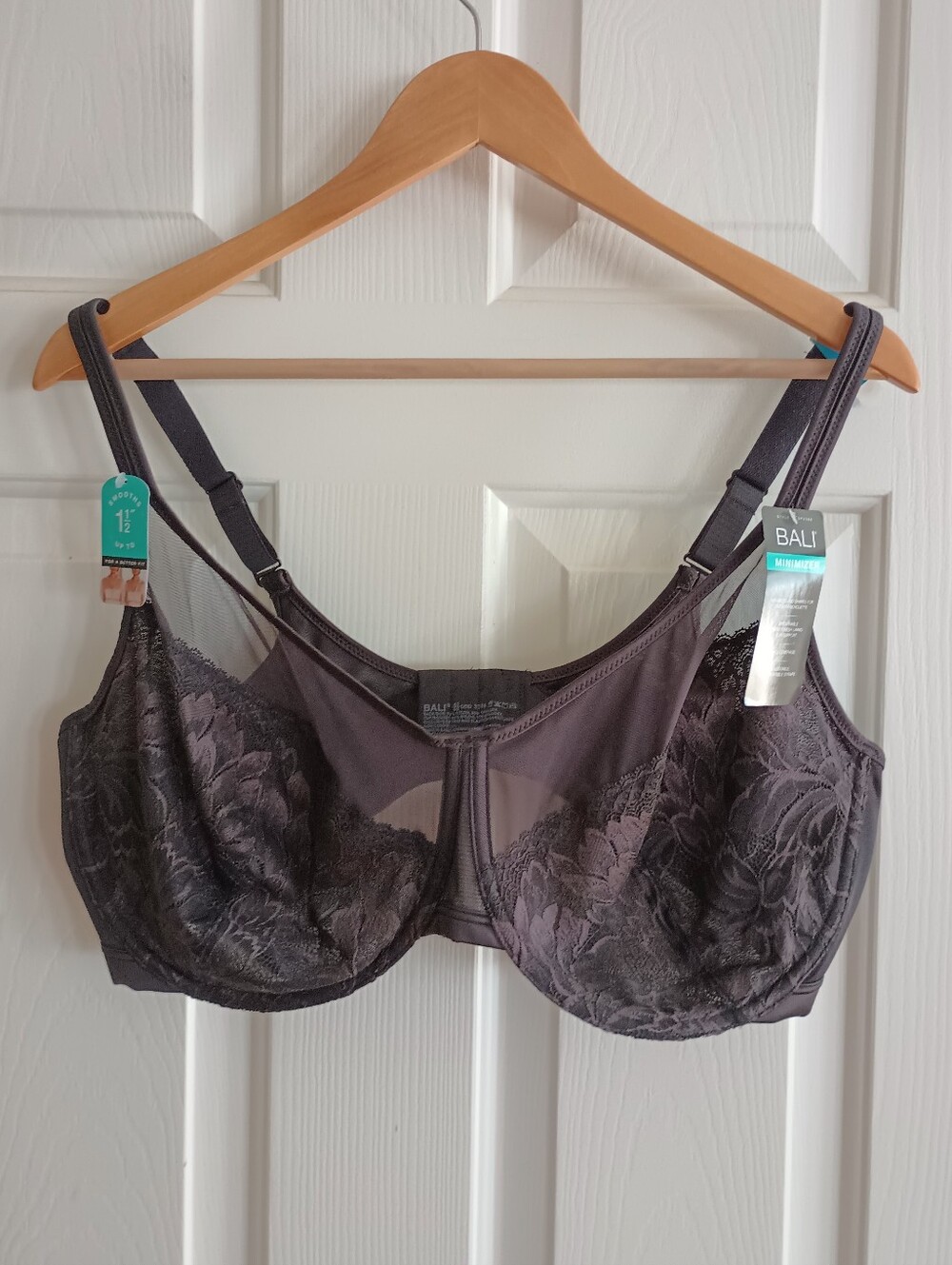 Bali One Smooth U Lace Minimizer Underwire Bra In Black 42 DDD DF3386
